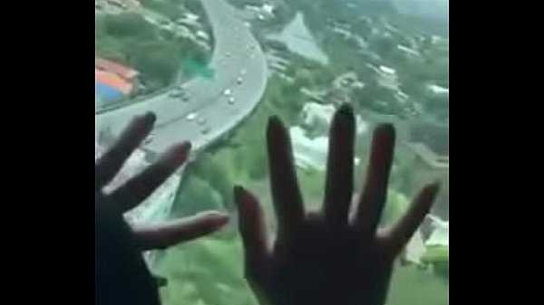Đi du lịch cùng chị họ