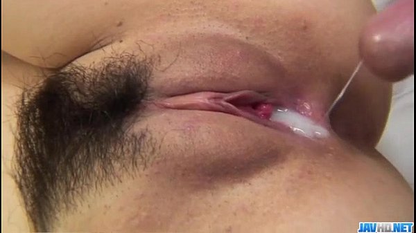 Địt em hàng lồn đẹp xuất tinh vào lồn