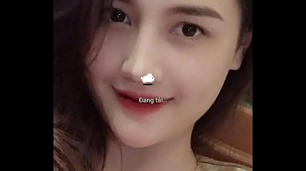 Show hàng nóng