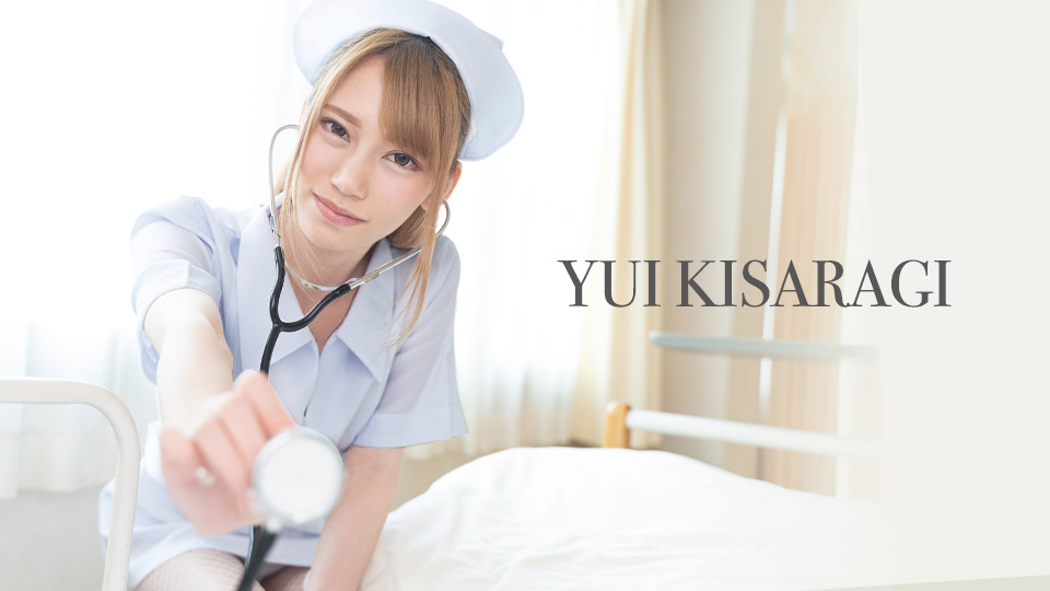 Nữ y tá xinh đẹp có mây mưa với bệnh nhân trong phòng khám