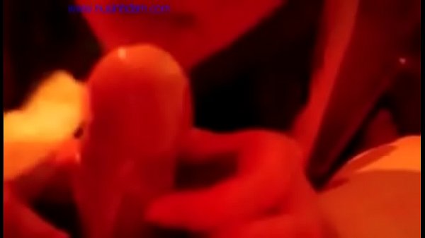 Ngoáy lỗ đít em bồ bướm dâm